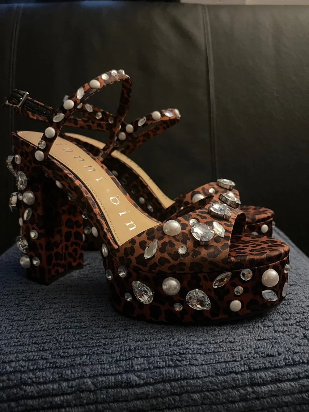 Gianni Bini Women’s Leopard Print Platform Sandals w/Crystal Embellishments NWOB